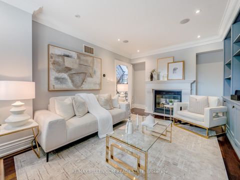 Photo 5 at 1050 Masters Green, GA Glen Abbey, Oakville