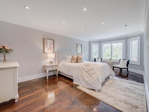 Photo 18 at 1050 Masters Green, GA Glen Abbey, Oakville