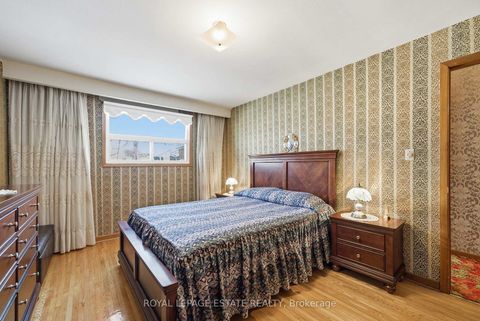 Photo 14 at 73A North Bonnington Avenue, Birchmount, Toronto