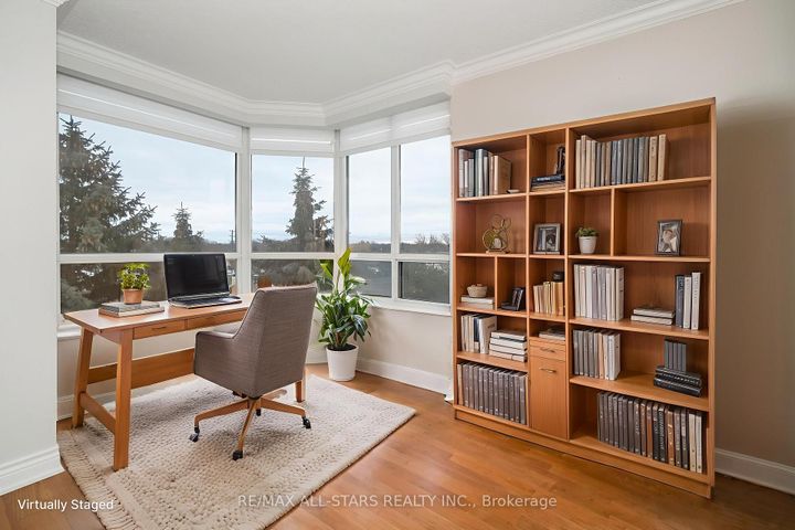 Photo 14 at 404 - 610 Bullock Drive, Markville, Markham