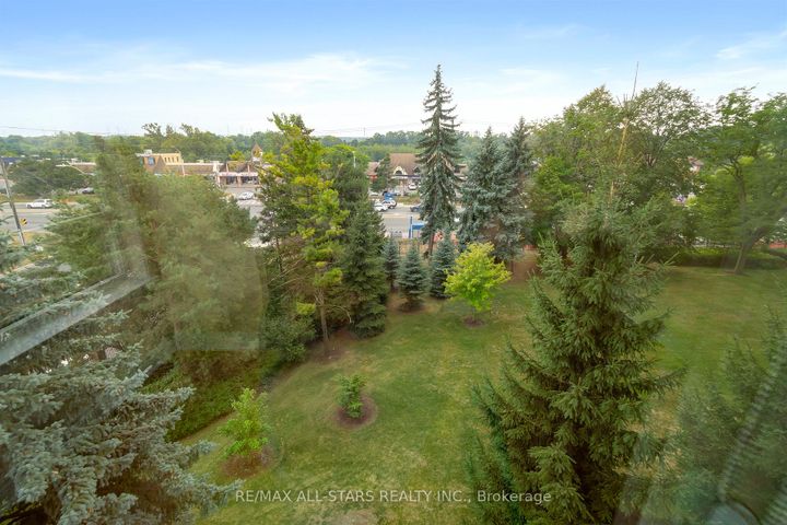 Photo 19 at 404 - 610 Bullock Drive, Markville, Markham