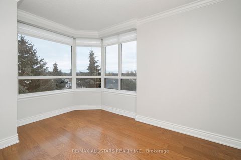 Photo 15 at 404 - 610 Bullock Drive, Markville, Markham