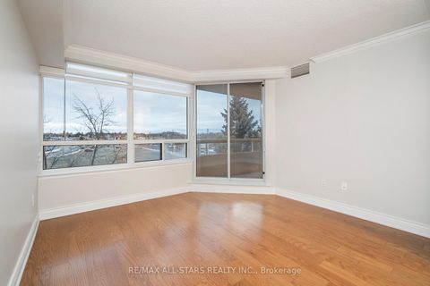 Photo 38 at 404 - 610 Bullock Drive, Markville, Markham