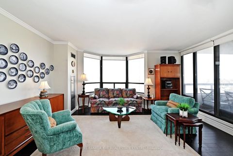 Photo 10 at 1004 - 7440 Bathurst Street, Brownridge, Vaughan