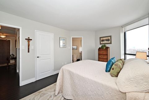 Photo 27 at 1004 - 7440 Bathurst Street, Brownridge, Vaughan