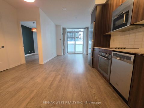Photo 6 at 505 - 101 Erskine Avenue, Mount Pleasant West, Toronto