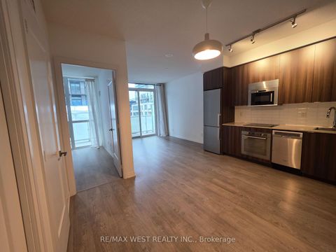 Photo 16 at 505 - 101 Erskine Avenue, Mount Pleasant West, Toronto