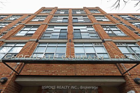 Photo 3 at 227 - 955 Queen Street W, Niagara, Toronto