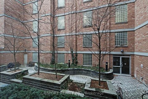 Photo 6 at 227 - 955 Queen Street W, Niagara, Toronto