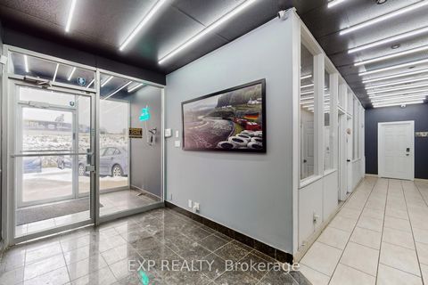 Photo 4 at 32 Stoffel Drive, Clairville, Toronto