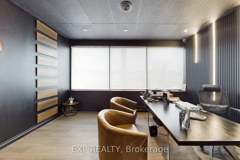 Photo 18 at 32 Stoffel Drive, Clairville, Toronto