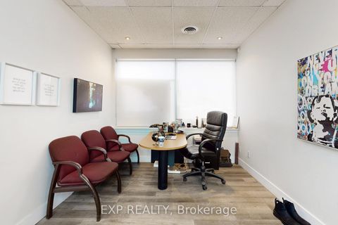 Photo 20 at 32 Stoffel Drive, Clairville, Toronto