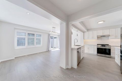 Photo 8 at 244 Ellen Davidson Drive, GO Glenorchy, Oakville