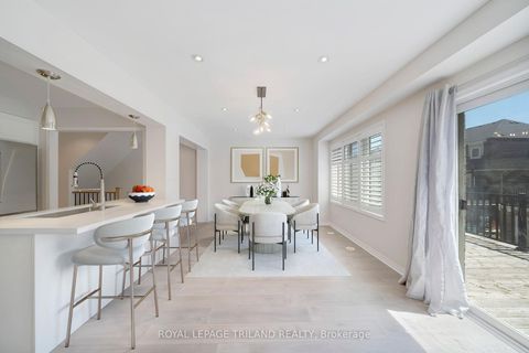 Photo 13 at 244 Ellen Davidson Drive, GO Glenorchy, Oakville