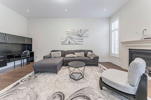 Photo 15 at 61 Ross Vennare Crescent, Kleinburg, Vaughan