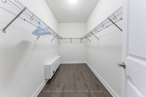 Photo 27 at 61 Ross Vennare Crescent, Kleinburg, Vaughan