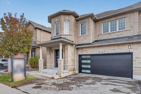 Photo 2 at 163 Seasons Drive, Rouge E11, Toronto