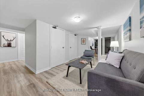 Photo 36 at 163 Seasons Drive, Rouge E11, Toronto