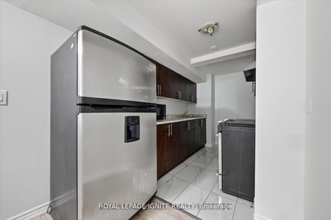 Photo 39 at 163 Seasons Drive, Rouge E11, Toronto