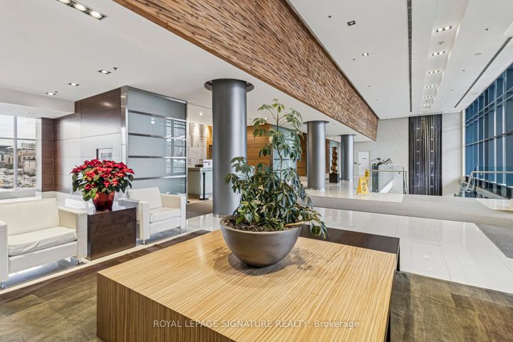 Photo 29 at 226 - 2885 Bayview Avenue, Bayview Village, Toronto