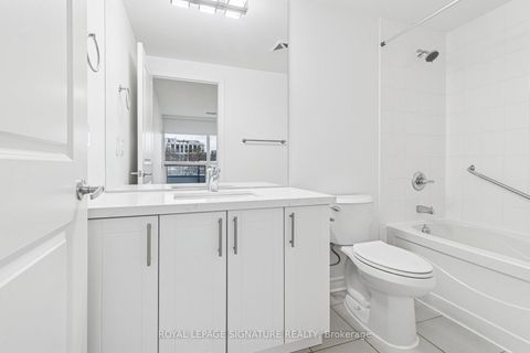 Photo 18 at 226 - 2885 Bayview Avenue, Bayview Village, Toronto