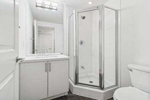 Photo 21 at 226 - 2885 Bayview Avenue, Bayview Village, Toronto