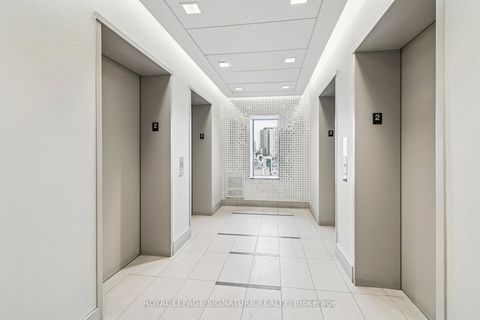 Photo 33 at 226 - 2885 Bayview Avenue, Bayview Village, Toronto