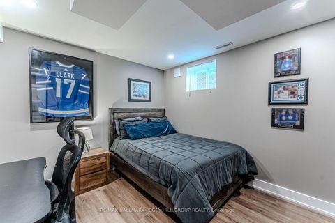 Photo 18 at 14 Regina Road, Shore, Barrie