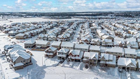 Photo 24 at 14 Regina Road, Shore, Barrie