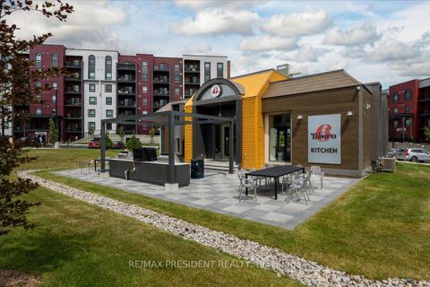 Photo 14 at 106 - 10 Culinary Lane, Rural Barrie Southeast, Barrie