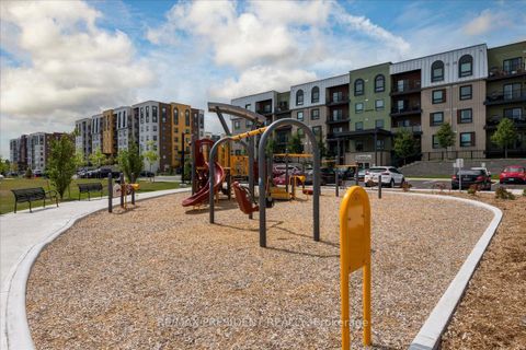 Photo 15 at 106 - 10 Culinary Lane, Rural Barrie Southeast, Barrie