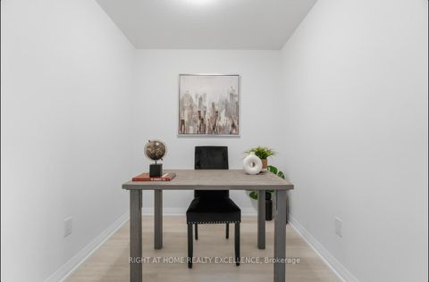 Photo 15 at 411 - 3260 SHEPPARD Avenue E, Sullivan, Toronto