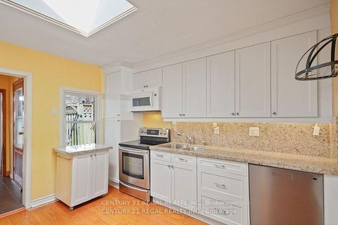 Photo 11 at 102 Newcastle Street, Mimico, Toronto