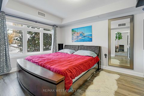 Photo 18 at 114 - 149 Church Street, Schomberg, King