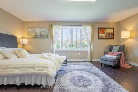 Photo 22 at 3333 Mockingbird Common E, JM Joshua Meadows, Oakville