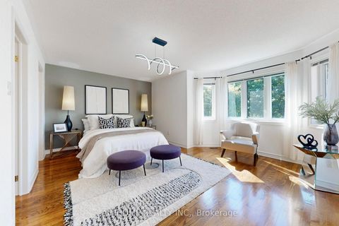 Photo 19 at 812 Foxcroft Boulevard, Wyndham, Newmarket