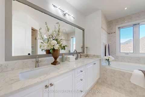 Photo 24 at 812 Foxcroft Boulevard, Wyndham, Newmarket