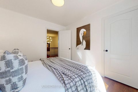 Photo 32 at 812 Foxcroft Boulevard, Wyndham, Newmarket