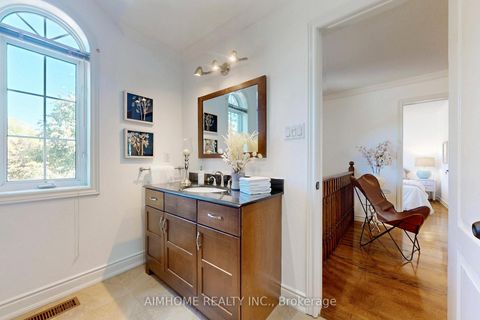 Photo 36 at 812 Foxcroft Boulevard, Wyndham, Newmarket