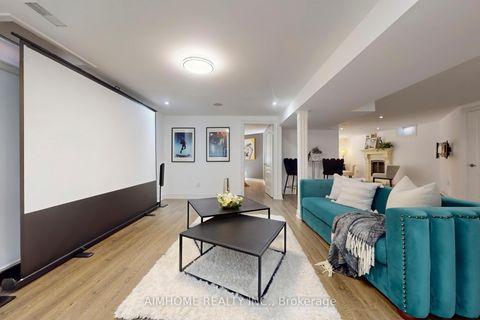 Photo 41 at 812 Foxcroft Boulevard, Wyndham, Newmarket