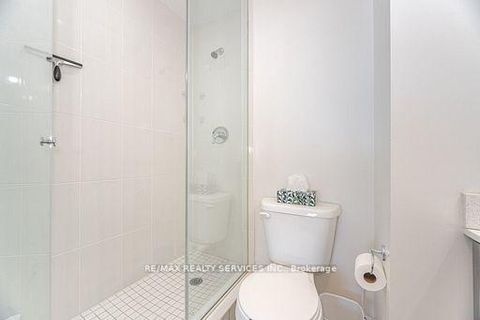 Photo 15 at 2902 - 2900 Highway 7 Road, Concord, Vaughan