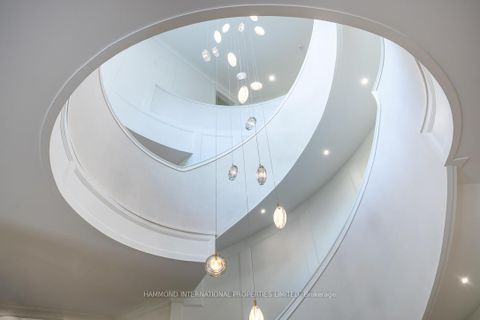 Photo 4 at 35 Kingswood Drive, Rural King, King