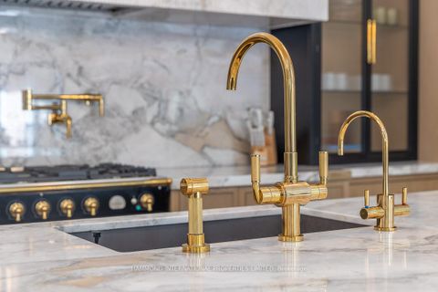 Photo 7 at 35 Kingswood Drive, Rural King, King