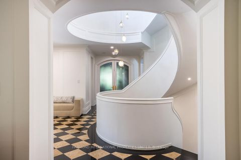 Photo 20 at 35 Kingswood Drive, Rural King, King