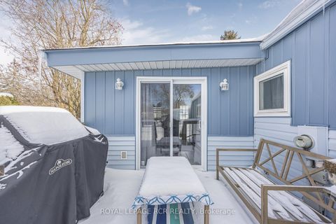 Photo 36 at 4 Linden Lane, Rural Innisfil, Innisfil