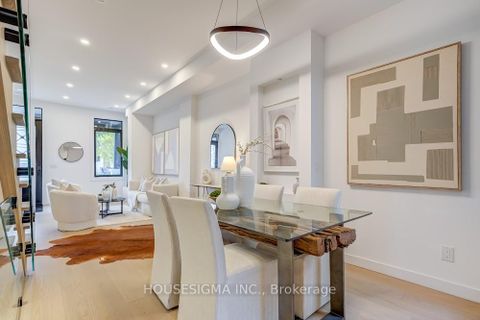 Photo 6 at 732 Adelaide Street W, Niagara, Toronto