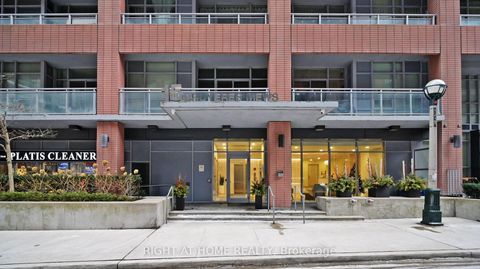 Photo 2 at Th106 - 15 Bruyeres Mews, Niagara, Toronto