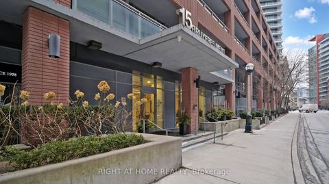 Photo 3 at Th106 - 15 Bruyeres Mews, Niagara, Toronto