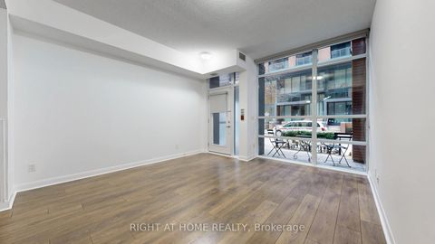 Photo 11 at Th106 - 15 Bruyeres Mews, Niagara, Toronto