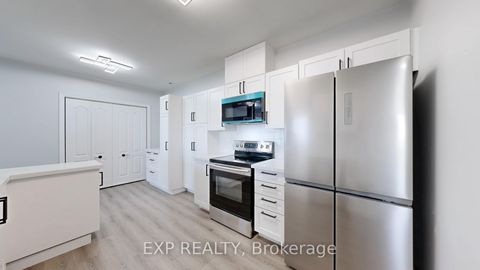 Photo 5 at PH09 - 115 Omni Drive, Bendale, Toronto